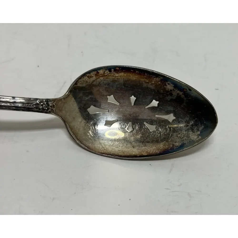 Wm Rogers Mfg. Co 1953 JUBLILEE Flatware Silver plate PIERCED SERVING SPOON 8.5”